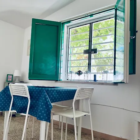 Nella Villa